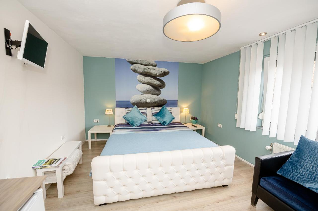 B & B M 3 Merkelbeek Exteriör bild